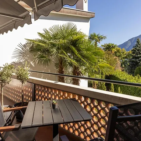 Boutique-Hotel Remorino, A Lago Maggiore Garden Resort-2